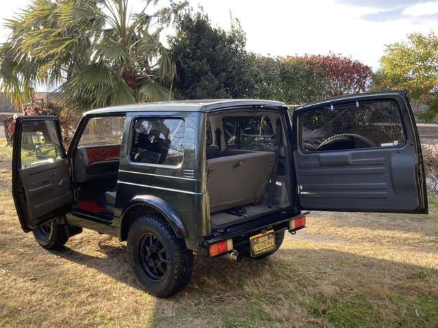 SUZUKI JIMNY 4WD 1998 Image 31