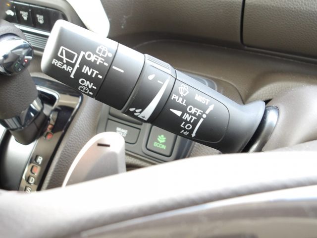 HONDA N BOX 2022 Image 31