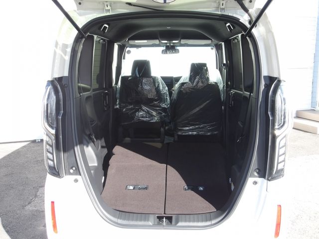 HONDA N BOX CUSTOM 2020 Image 31