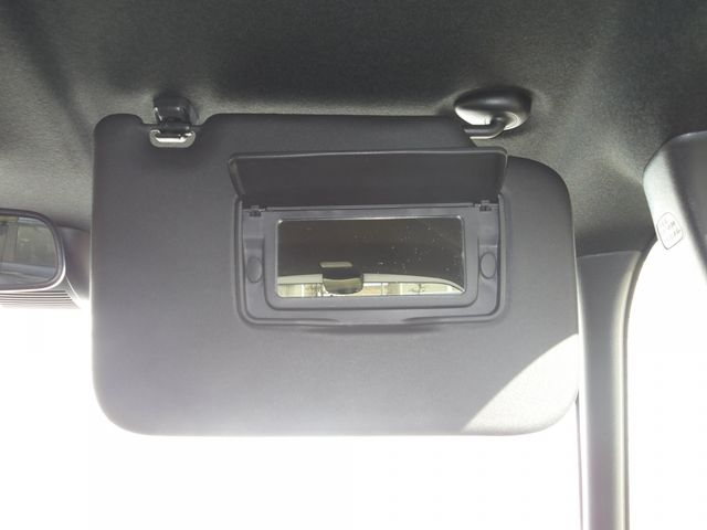 HONDA N BOX CUSTOM 2020 Image 31