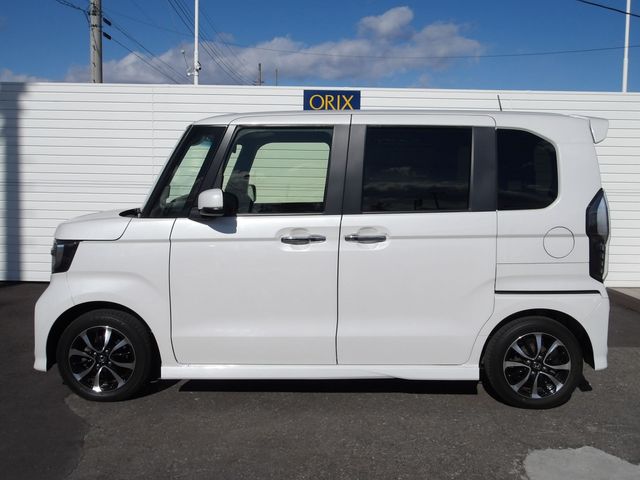 HONDA N BOX CUSTOM 2020 Image 31