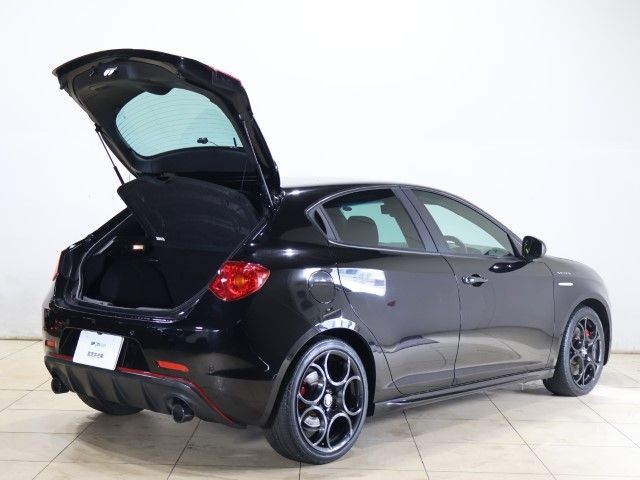 ALFAROMEO GIULIETTA 2020 Image 31