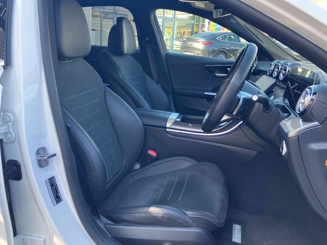 MERCEDES BENZ C CLAS 2023 Image 31