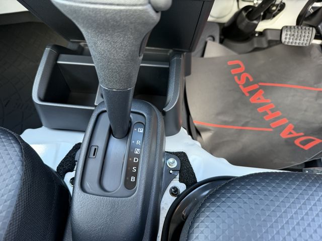 DAIHATSU HIJET TRUCK 4WD 2026 Image 31