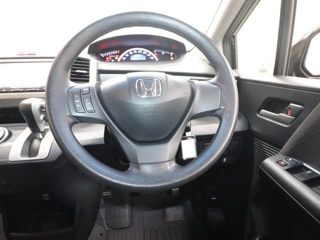HONDA FREED 2015 Image 31