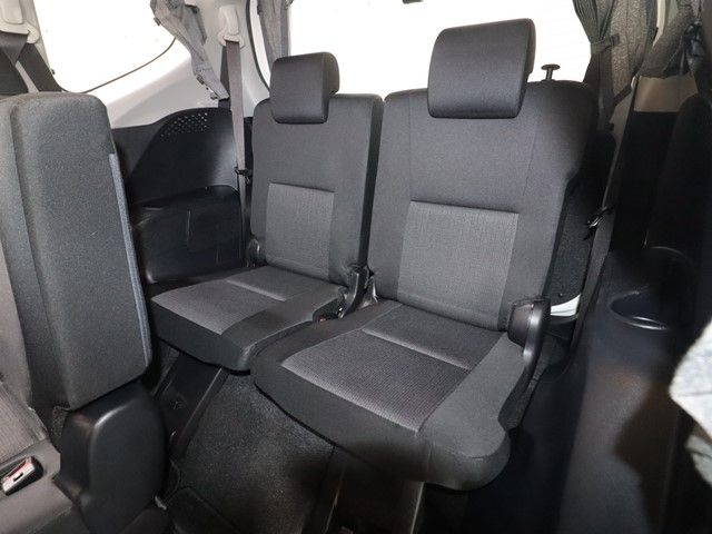 TOYOTA SIENTA 2018 Image 31