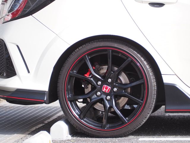 HONDA CIVIC HATCHBACK 2018 Image 31