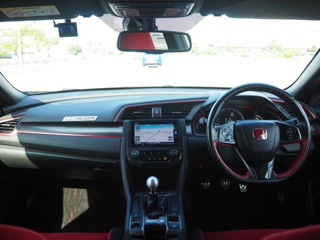 HONDA CIVIC HATCHBACK 2018 Image 31