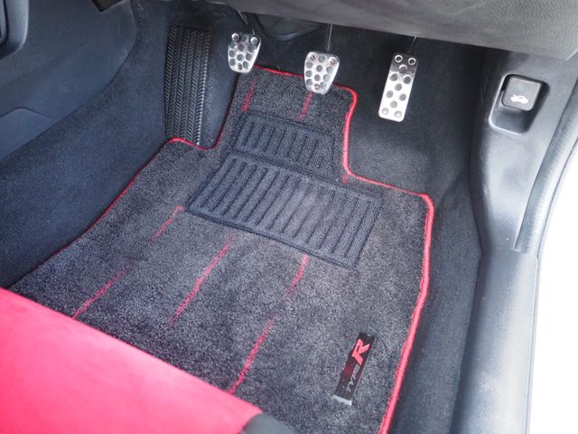 HONDA CIVIC HATCHBACK 2018 Image 31