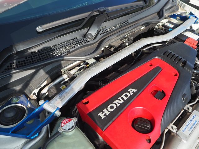 HONDA CIVIC HATCHBACK 2018 Image 31