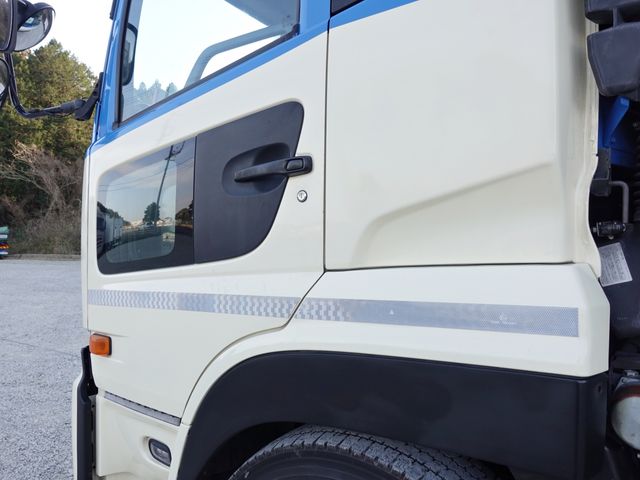 NISSAN DIESEL QUON 2015 Image 31