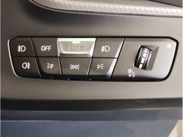 BMW 1SERIES 2021 Image 31