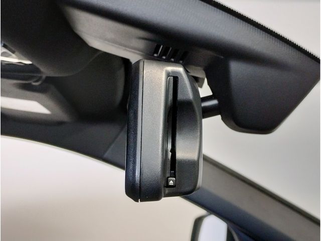 BMW 1SERIES 2021 Image 31