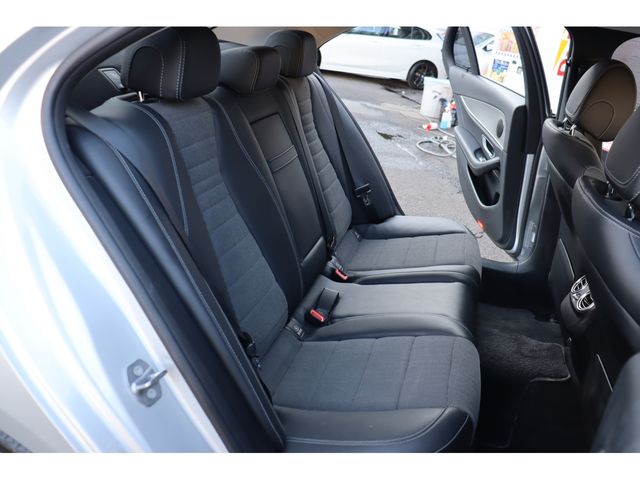 MERCEDES BENZ E CLAS 2018 Image 31