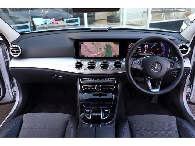 MERCEDES BENZ E CLAS 2018 Image 31