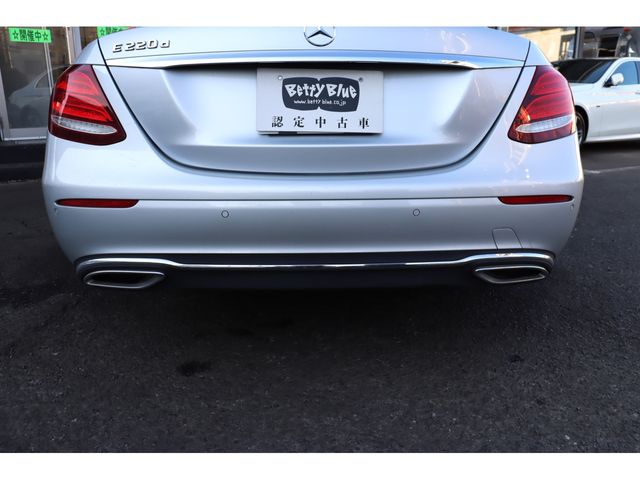 MERCEDES BENZ E CLAS 2018 Image 31