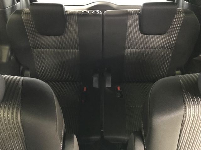 TOYOTA VOXY 2018 Image 31