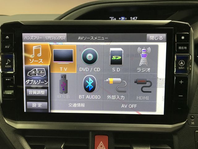 TOYOTA VOXY 2018 Image 31