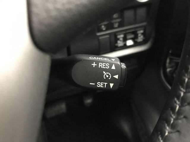 TOYOTA VOXY 2018 Image 31