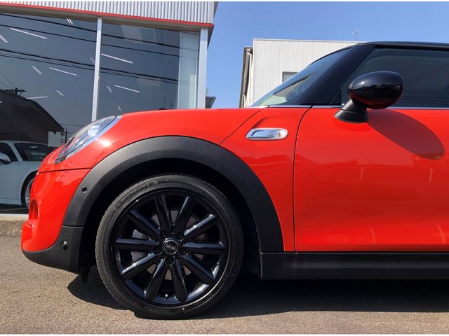 BMW MINI COOPER SD 2020 Image 31