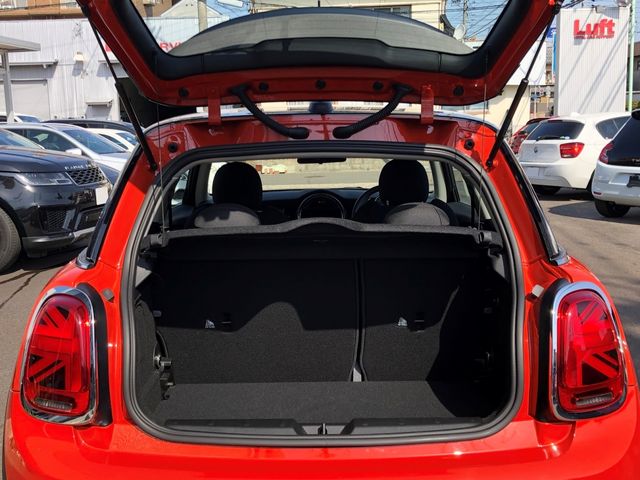 BMW MINI COOPER SD 2020 Image 31