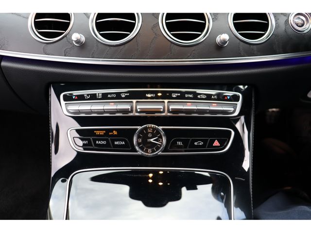 MERCEDES BENZ E CLAS 2019 Image 31