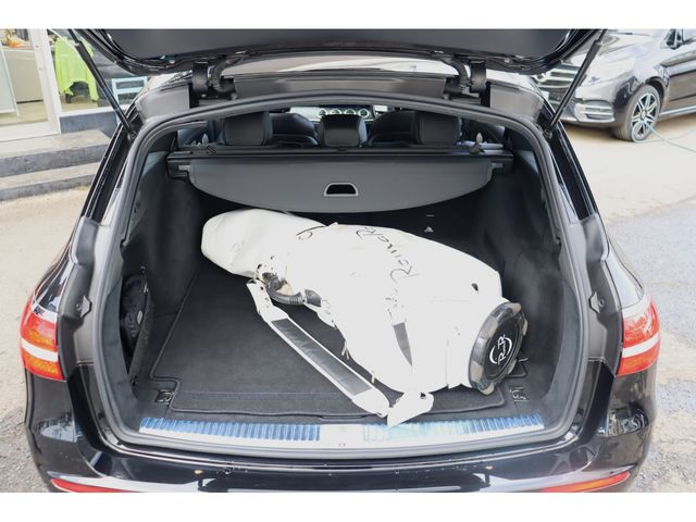 MERCEDES BENZ E CLAS 2019 Image 31