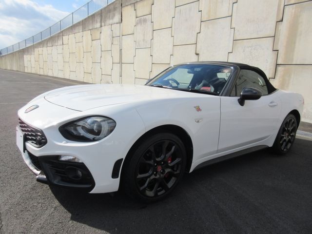 FIAT ABARTH 124 SPIDER 2018 Image 31