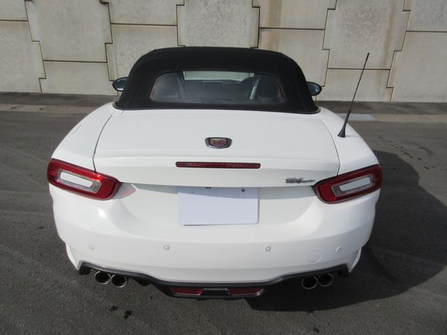 FIAT ABARTH 124 SPIDER 2018 Image 31