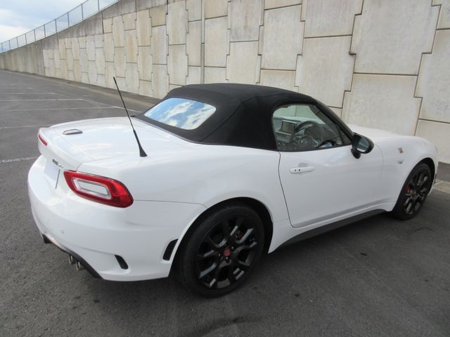 FIAT ABARTH 124 SPIDER 2018 Image 31