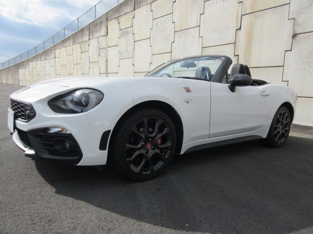 FIAT ABARTH 124 SPIDER 2018 Image 31