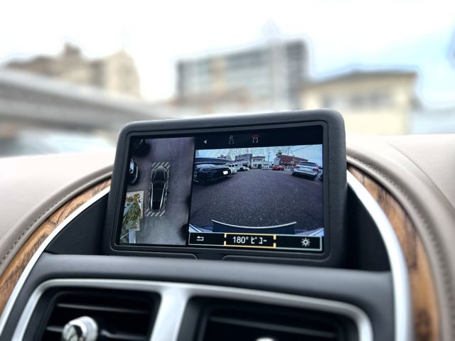 ASTON MARTIN ASTON MARTIN 2017 Image 31