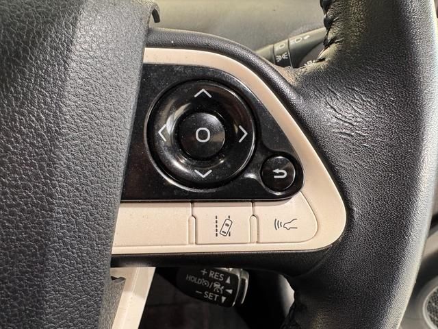 TOYOTA PRIUS 2016 Image 31