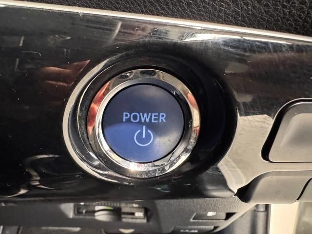 TOYOTA PRIUS 2016 Image 31