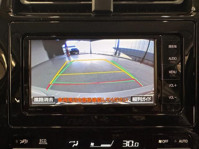 TOYOTA PRIUS 2016 Image 31