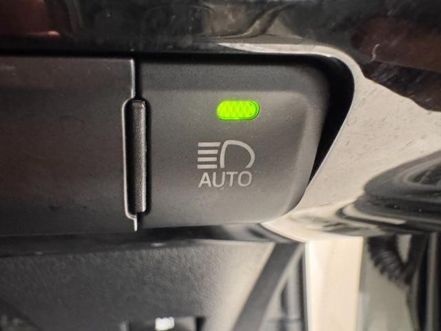 TOYOTA PRIUS 2016 Image 31