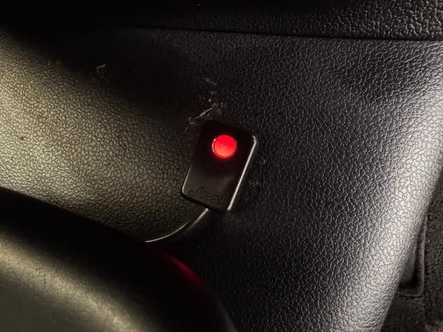 TOYOTA PRIUS 2016 Image 31