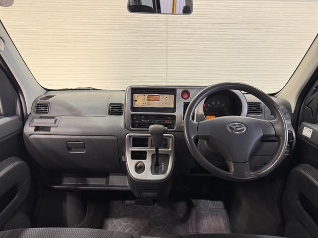 DAIHATSU HIJET CARGO 2015 Image 31