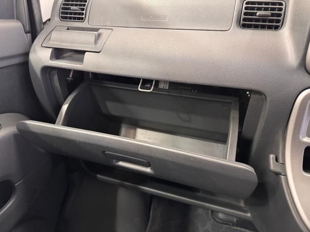 DAIHATSU HIJET CARGO 2015 Image 31