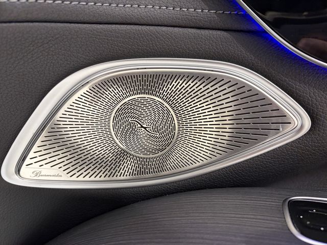 MERCEDES BENZ EQS SU 2024 Image 31