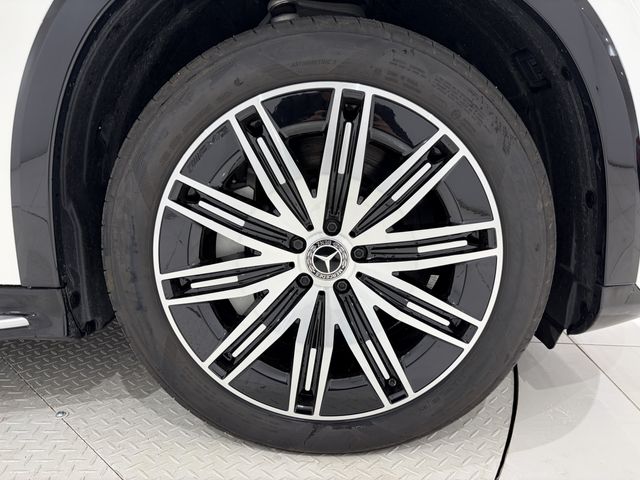 MERCEDES BENZ EQS SU 2024 Image 31