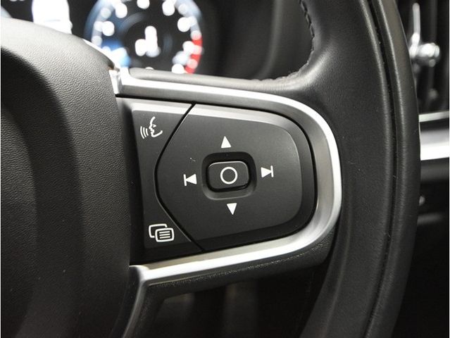 VOLVO V60 2021 Image 31