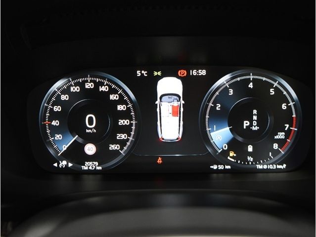 VOLVO V60 2021 Image 31