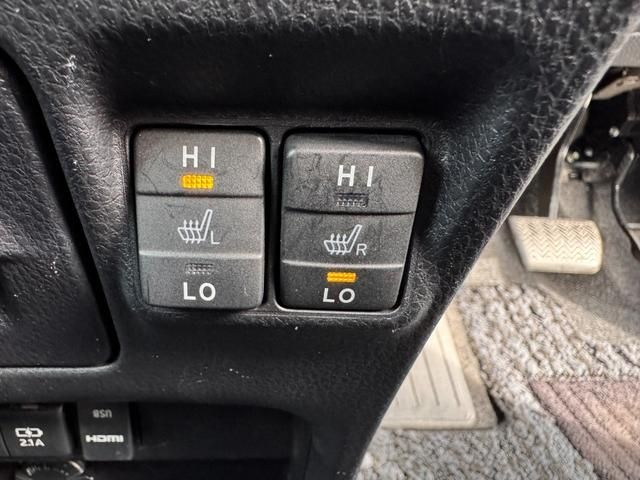 TOYOTA NOAH HYBRID 2019 Image 31