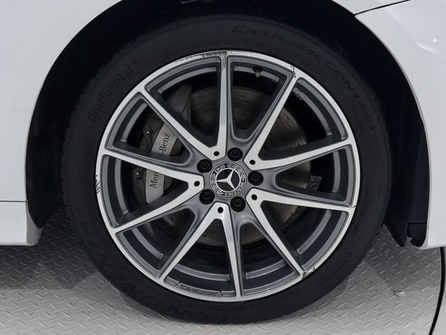MERCEDES BENZ E CLAS 2022 Image 31