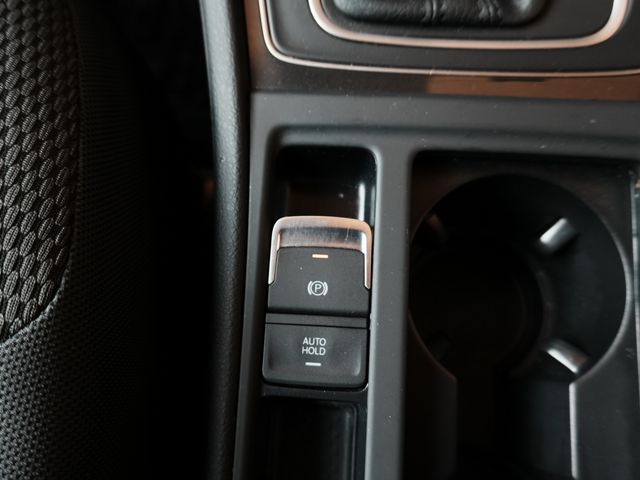 VOLKSWAGEN GOLF 2019 Image 31