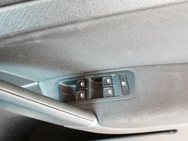 VOLKSWAGEN GOLF 2019 Image 31