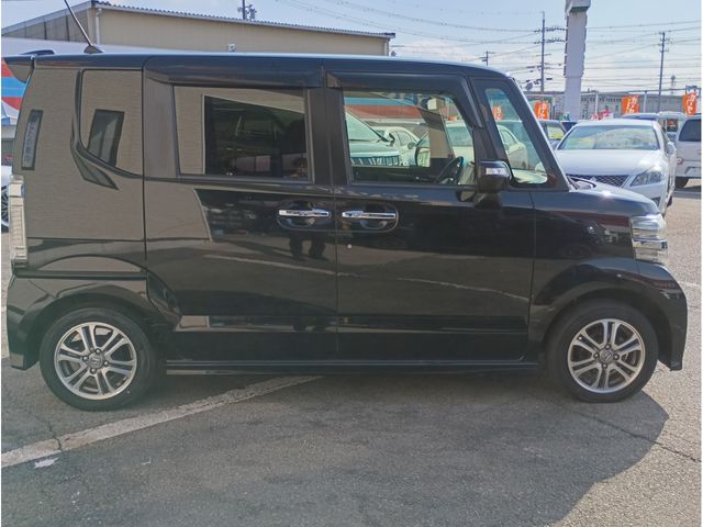 HONDA N BOX CUSTOM 2017 Image 31