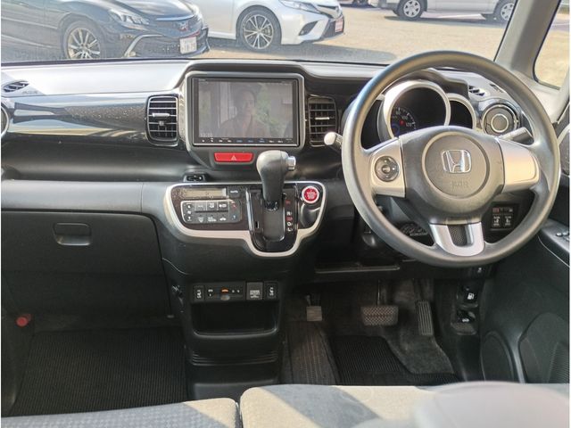 HONDA N BOX CUSTOM 2017 Image 31