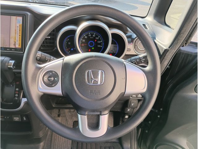 HONDA N BOX CUSTOM 2017 Image 31